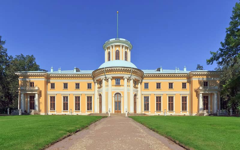 Arkhangelskoe-Moskova-Cevresinde-Gezilecek-Yerler